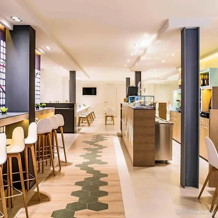 Ibis Centro Hotel 2*