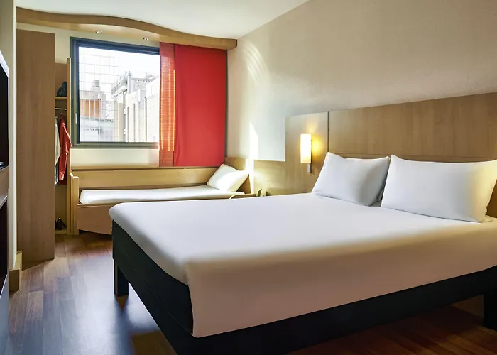 Ibis Centro Отель 2*