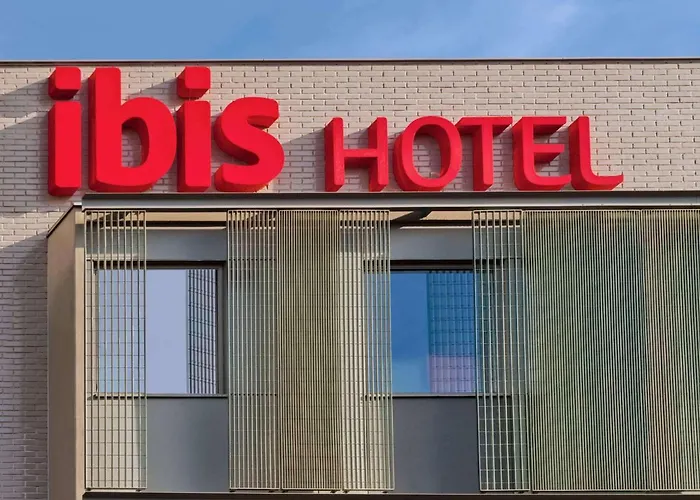 Ibis Centro Отель