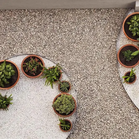 Ibis Centro Hotel 2*