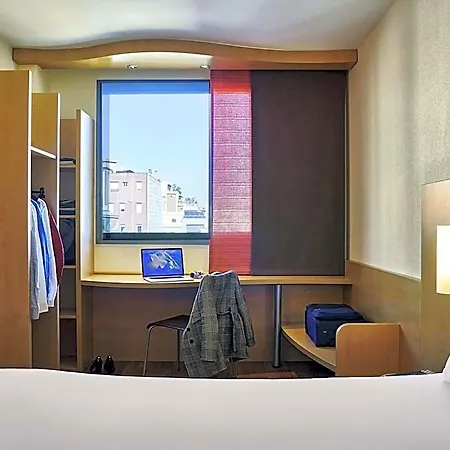 Ibis Centro 2* Barcelona