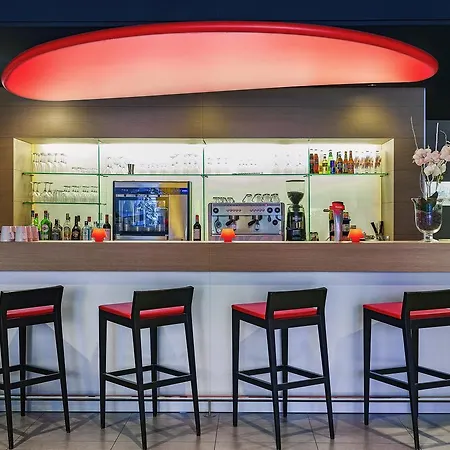 Ibis Centro فندق 2*