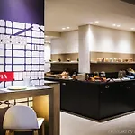Ibis Centro 2*